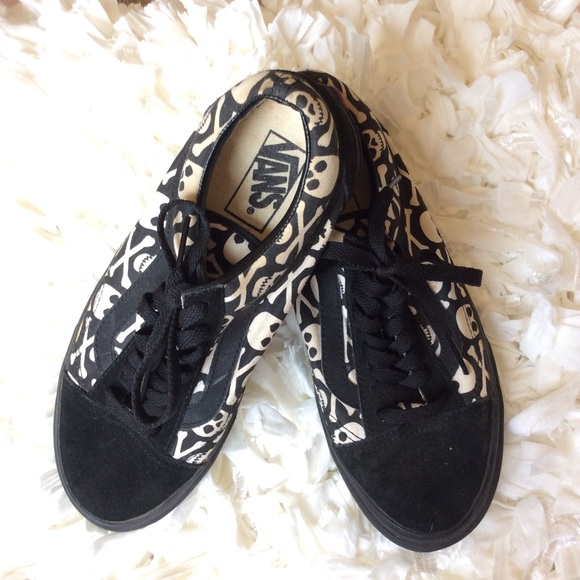 vans skulls old skool